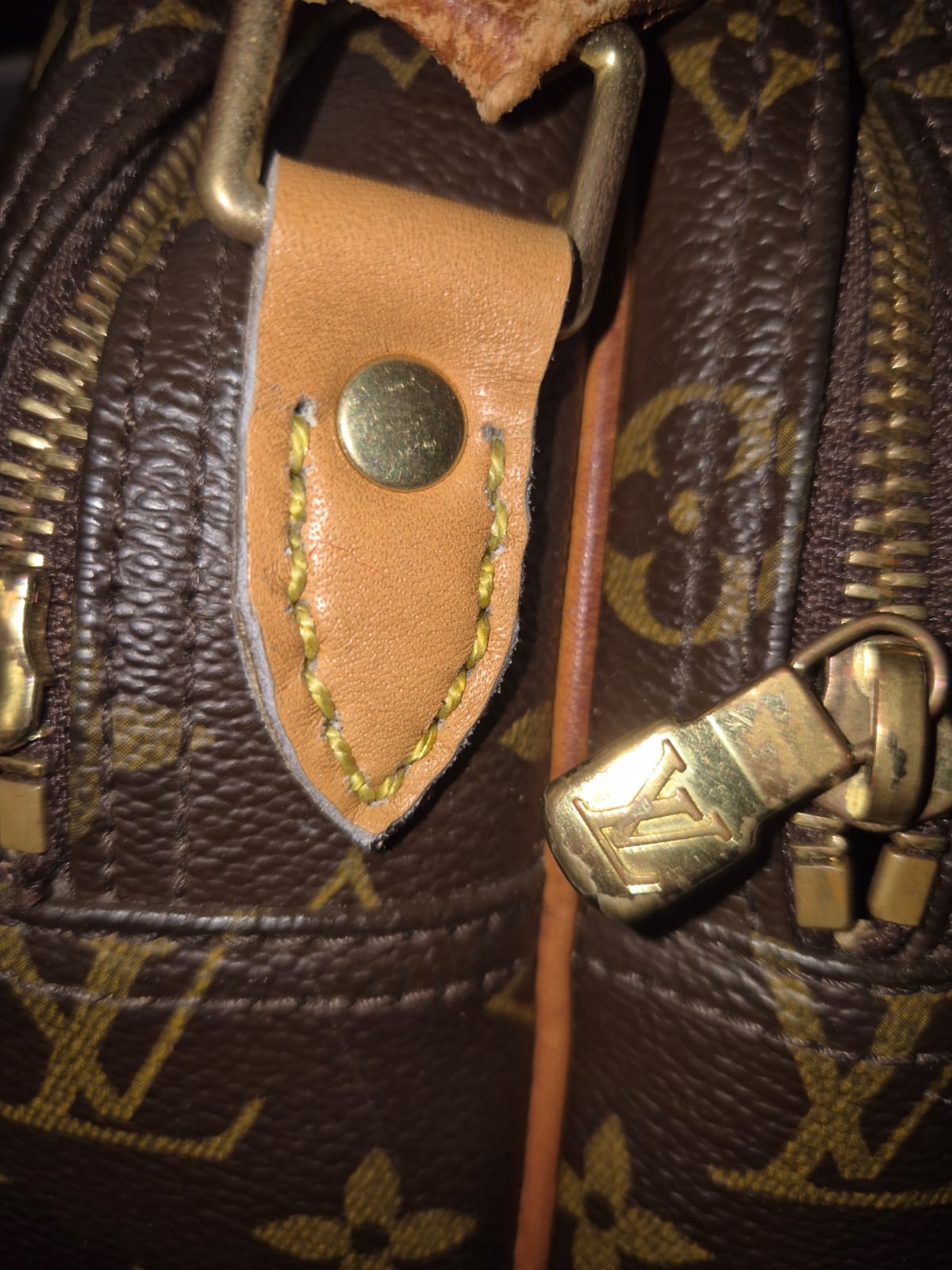 Original/Auth Louis Vuitton - Reporter PM Schultertasche - Klassisch - Monogramm