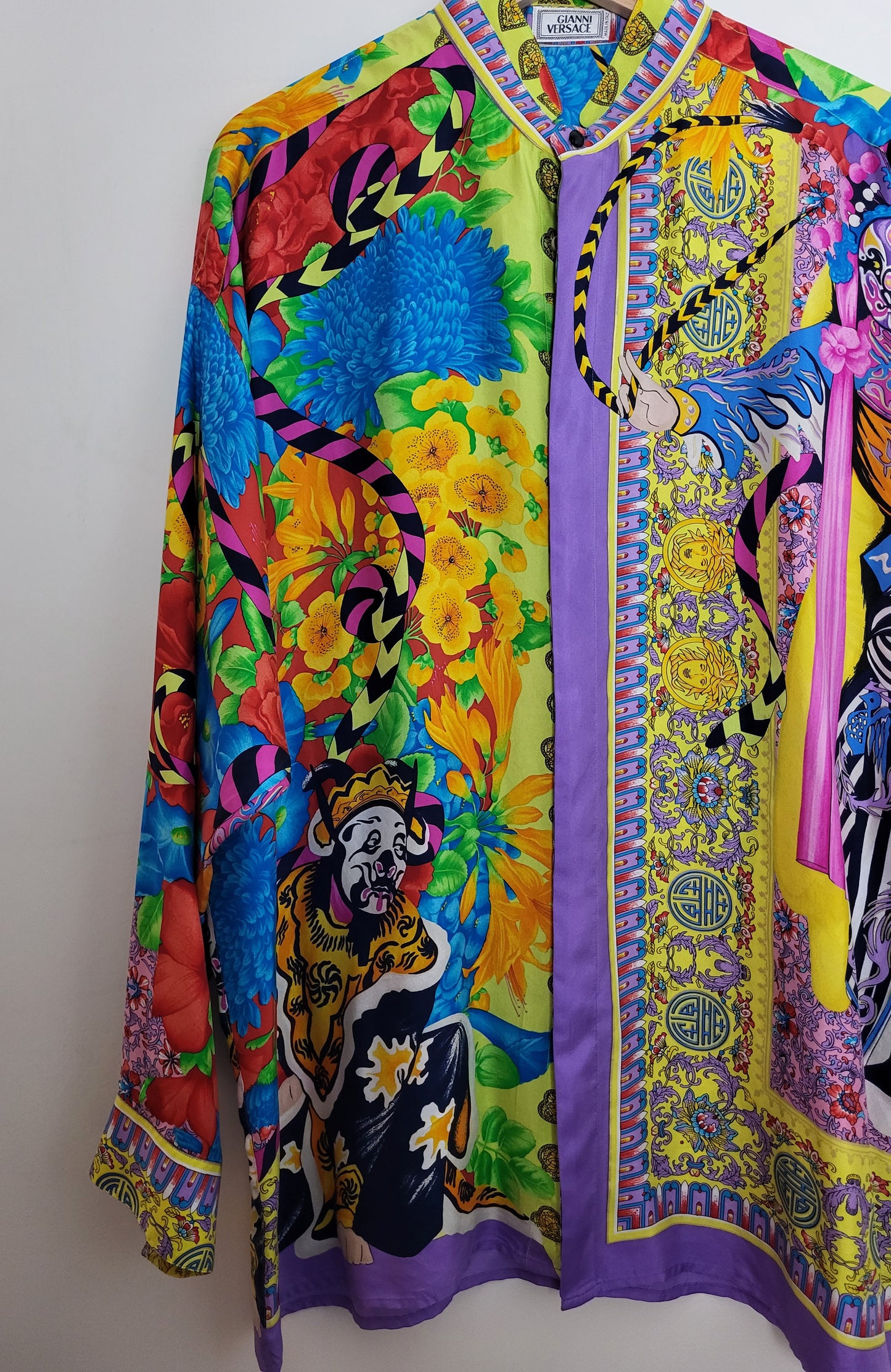 Original/Auth GIANNI VERSACE Atelier- Seidenhemd - Bunt floraler Musterung und Harlekins - Gr. 48