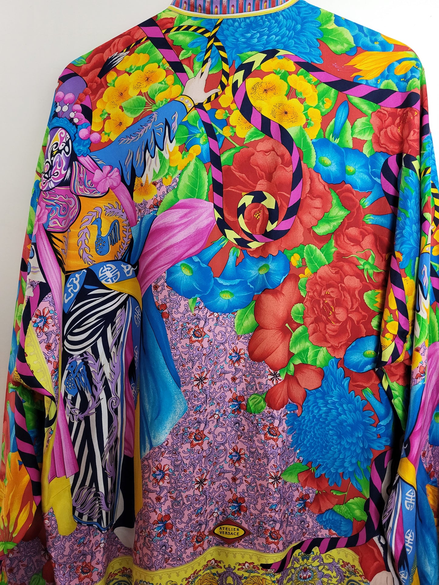Original/Auth GIANNI VERSACE Atelier- Seidenhemd - Bunt floraler Musterung und Harlekins - Gr. 48