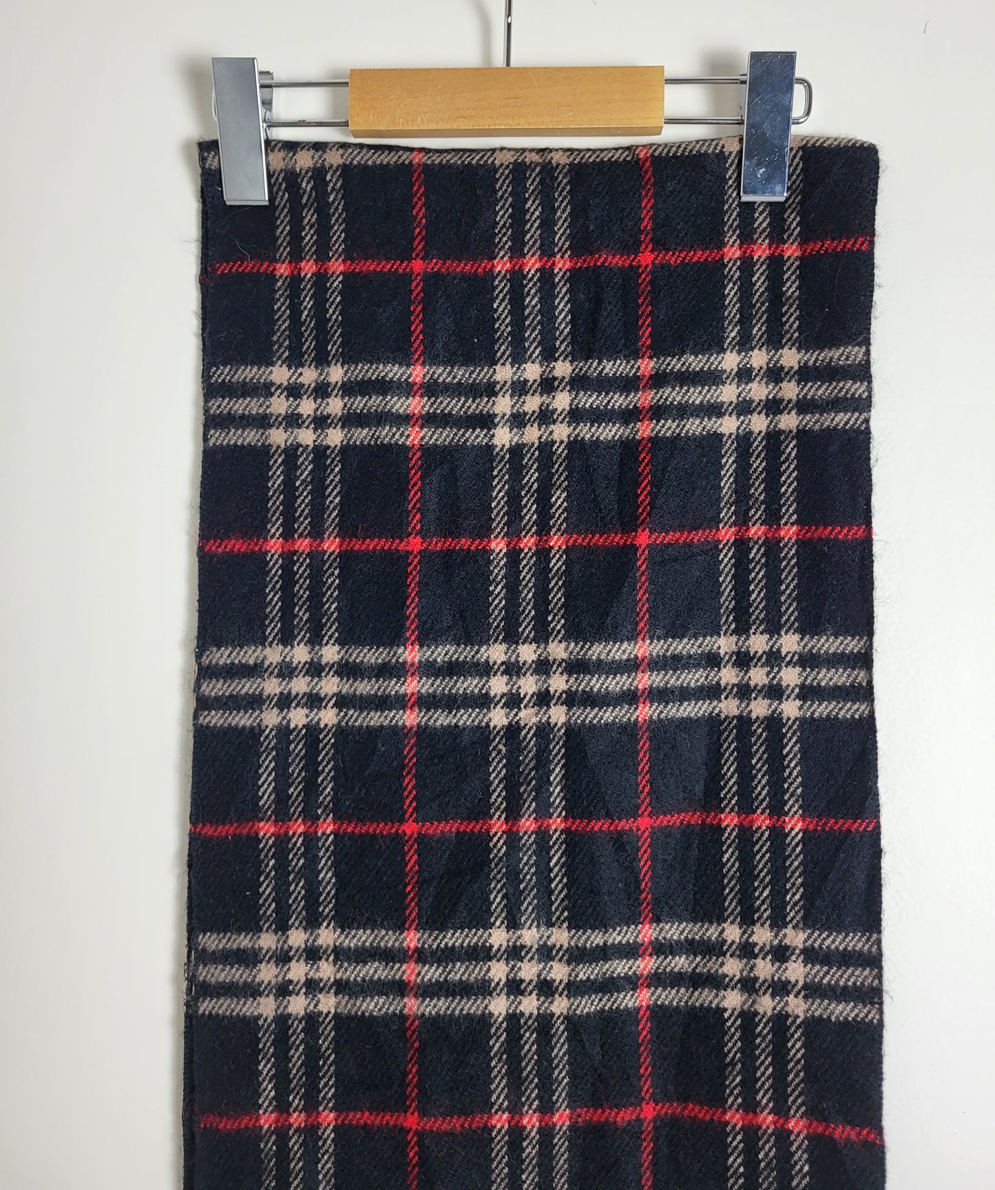 Burberry London - Vintage Schal - Schwarz / Rot Tartan - Kaschmir - 135 x 30