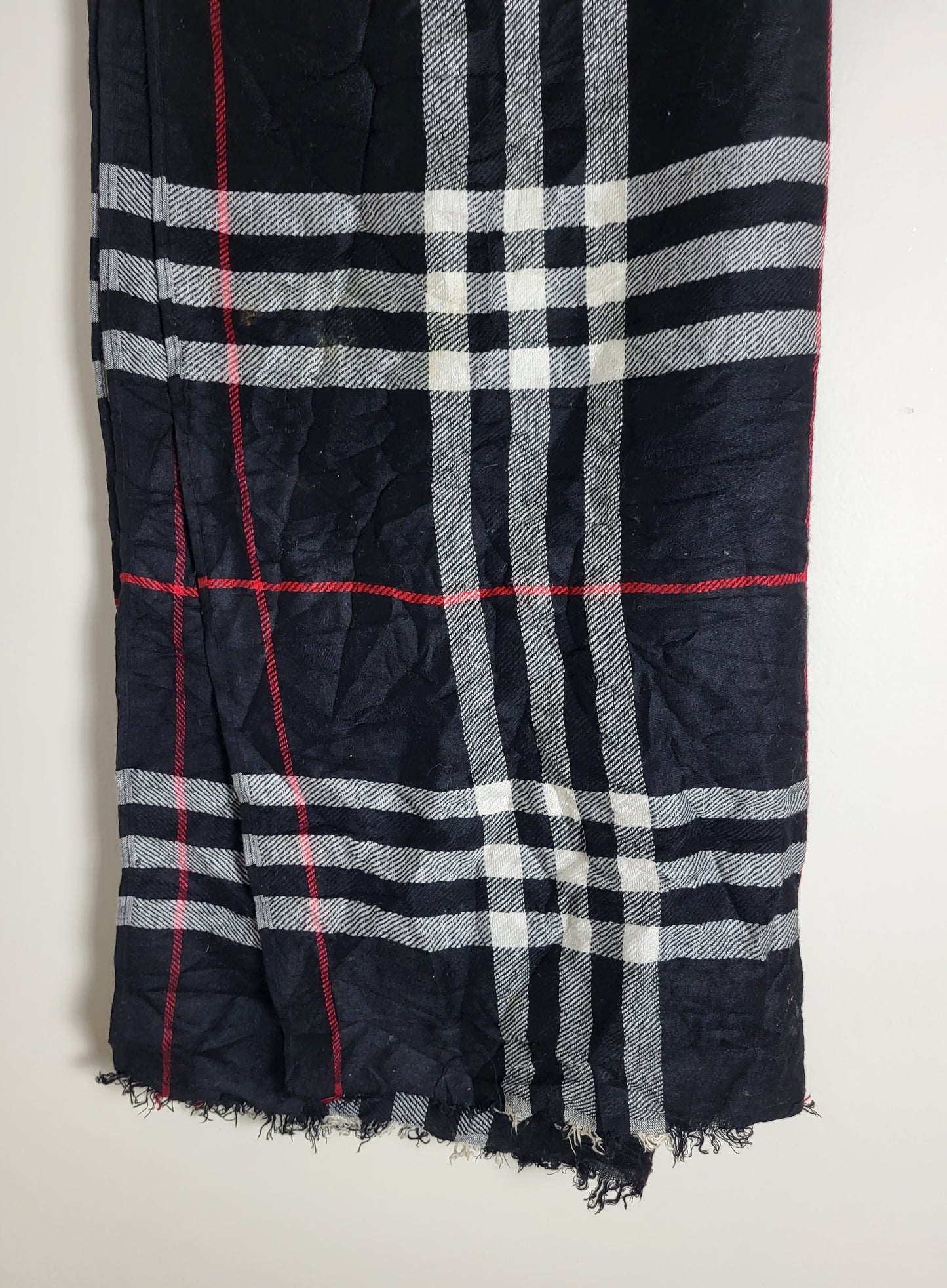 Burberry London - Schal / Tuch - Schwarz Tartan - 175 x 65