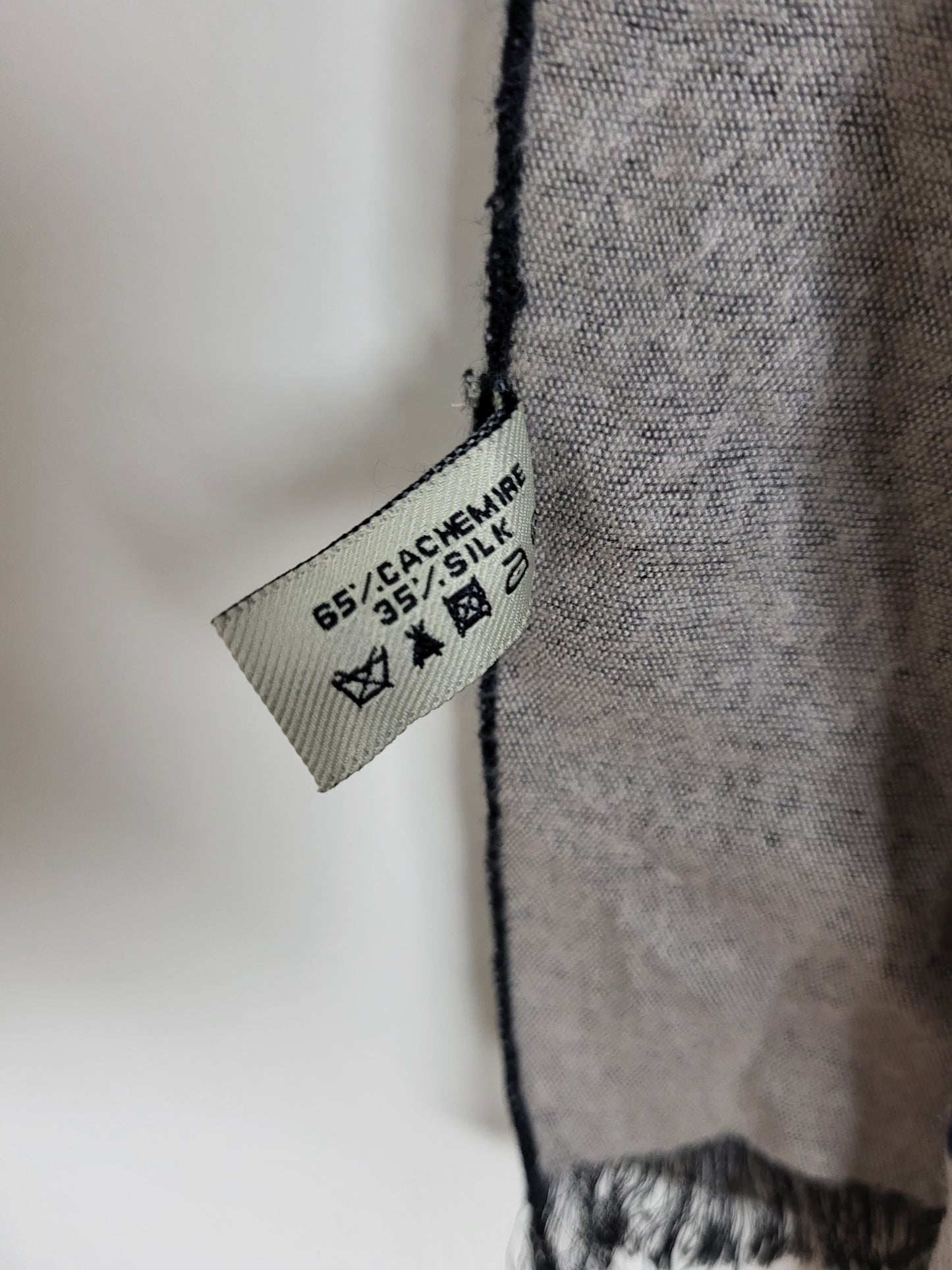 Burberry London - Schal / Tuch - Dunkelblau Tartan - Kaschmir / Seide - 185 x 60