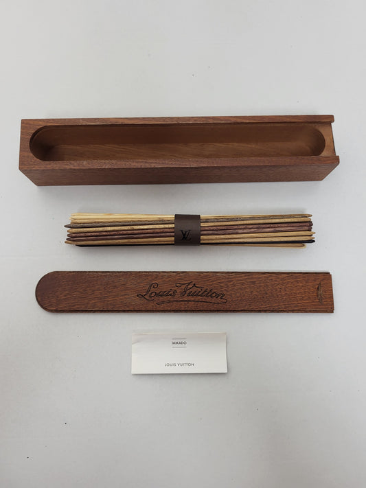 Original/Auth Louis Vuitton - Mikado Spielset - VIP Geschenk - Holzbox
