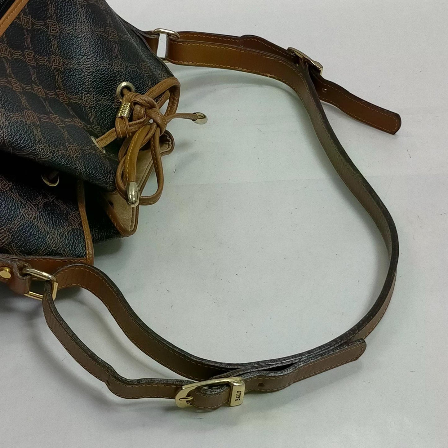 Original/Auth Bally - Bucket Bag Schultertasche - Klassisch - Monogramm