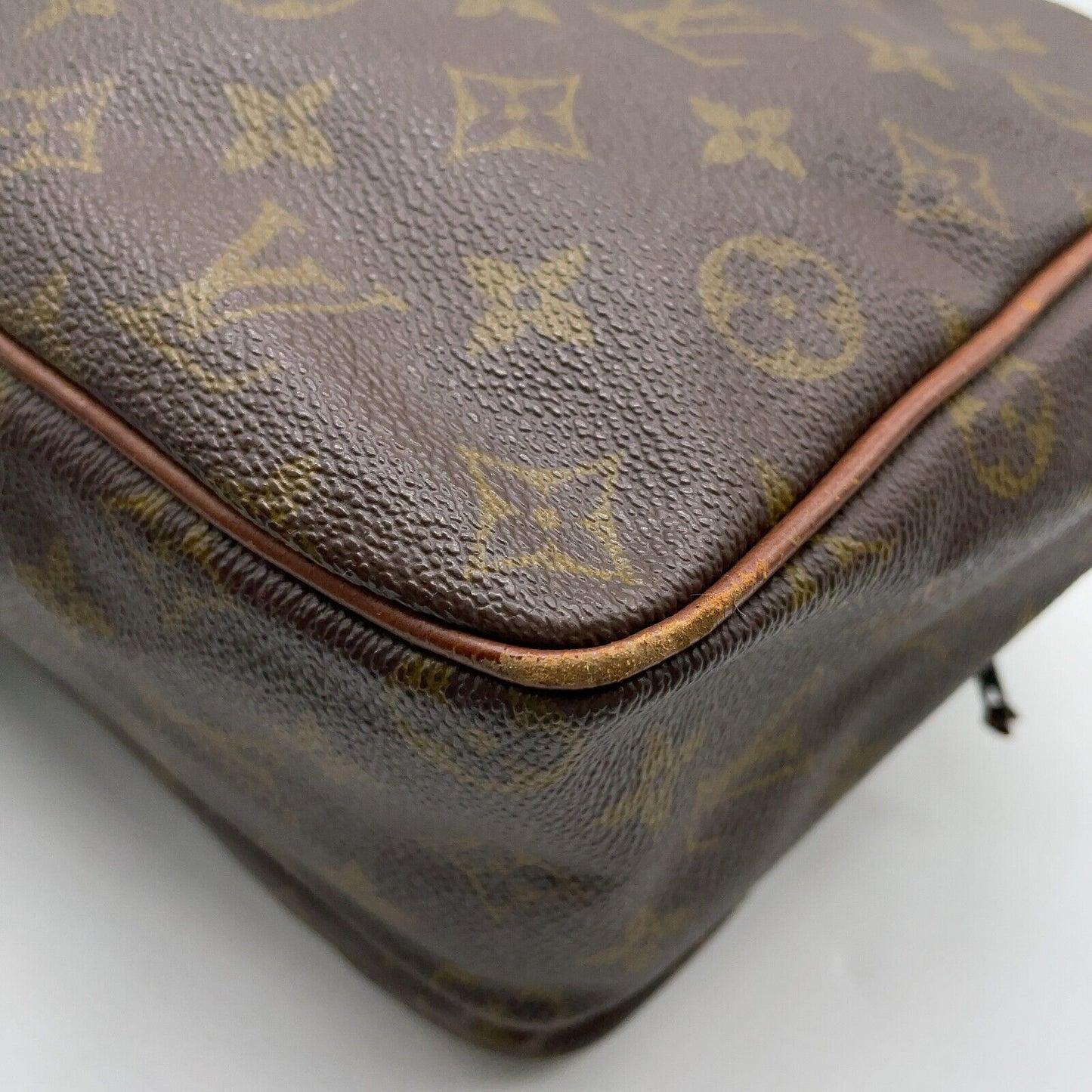 Original/Auth Louis Vuitton - Migratour Umhängetasche - Klassisch - Monogramm