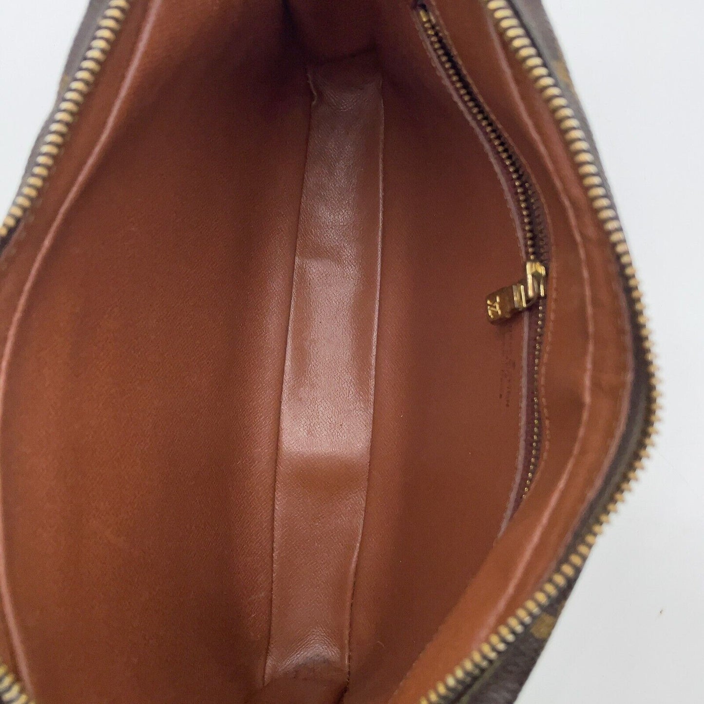 Original/Auth Louis Vuitton - Marly Dragonne GM Clutch Bag - Klassisch - Monogramm