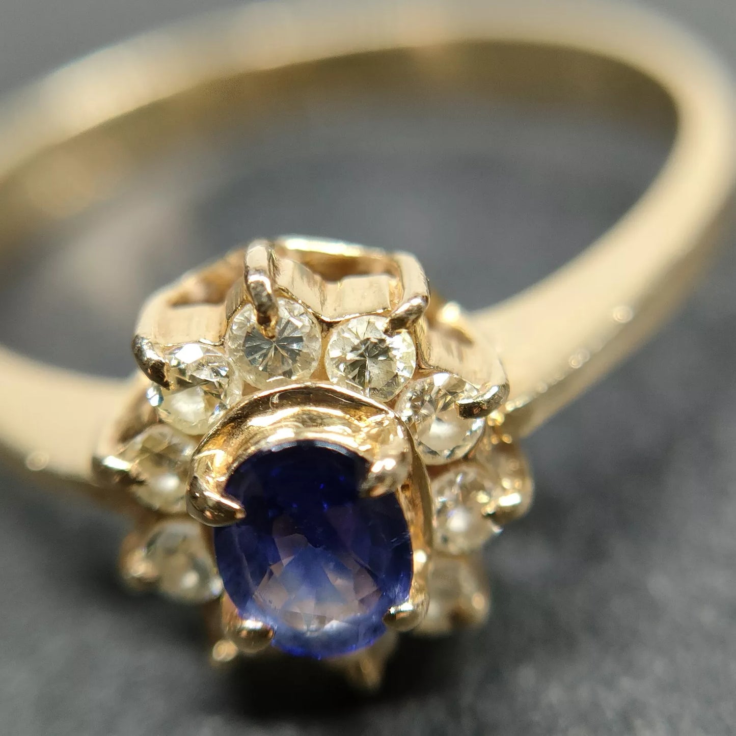 Original/Auth - Ring - Saphir / Diamanten - 18k Gold - 2,03g - Gr. 48