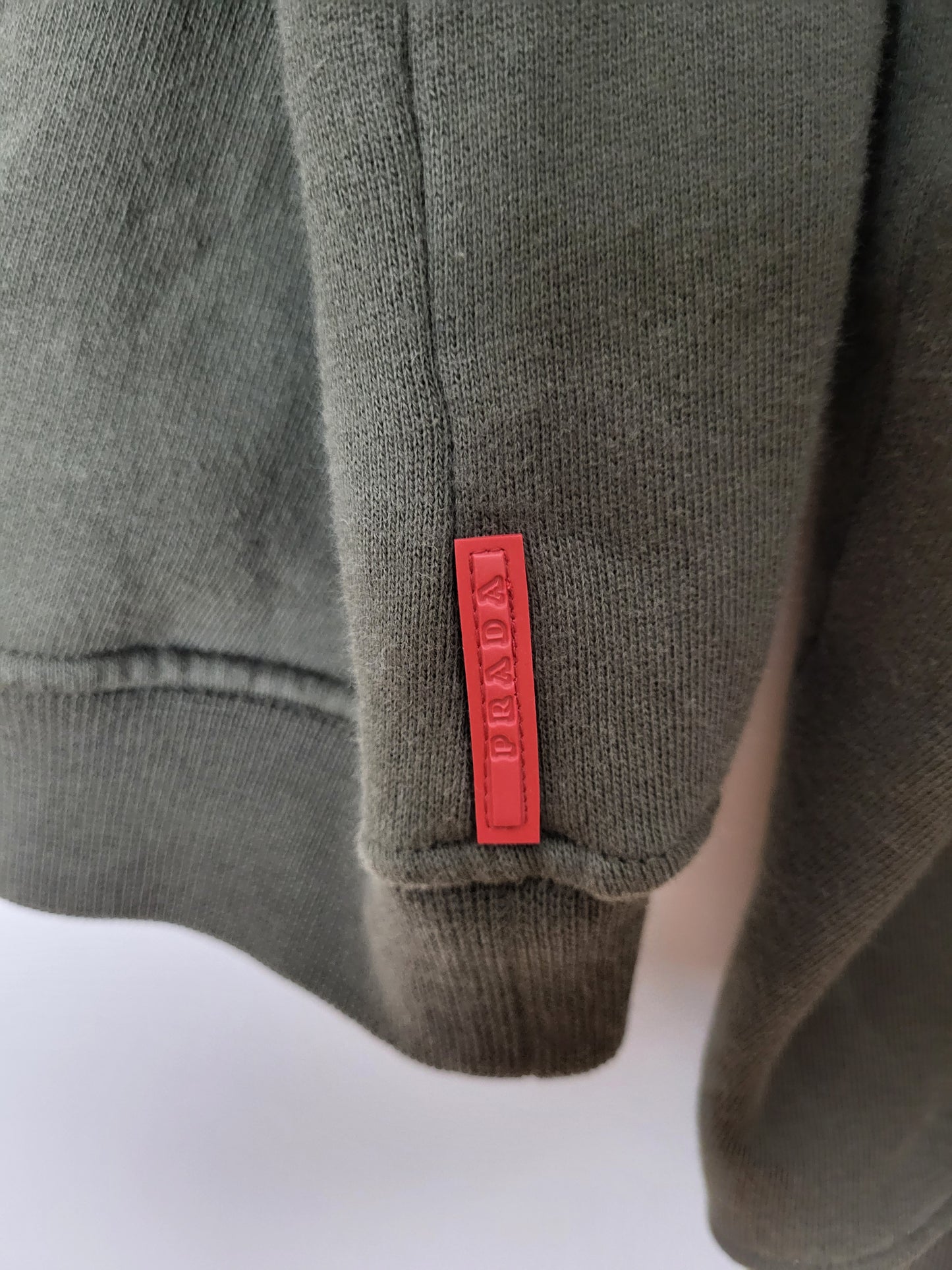 Prada - Pullover - Klassisch - Oliv - Herren - M/L