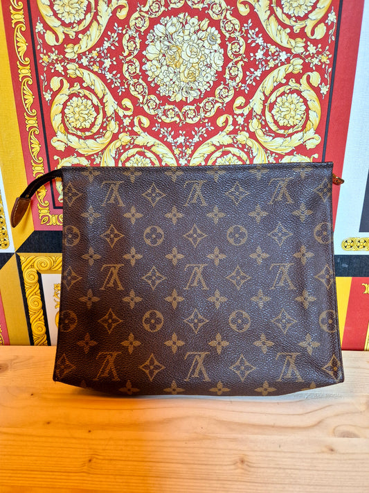 Original/Auth Louis Vuitton - Poche 26 Toilette Clutch Bag - Klassisch - Monogramm