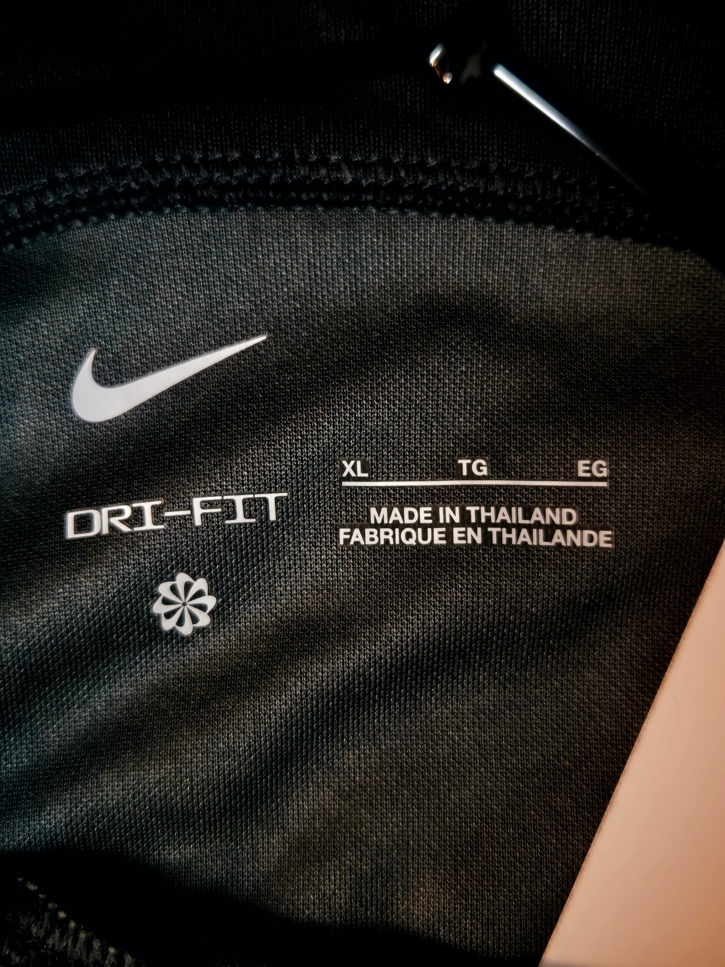 Eintracht Frankfurt - Trikot - 2022/2023 - Auswärts - XL