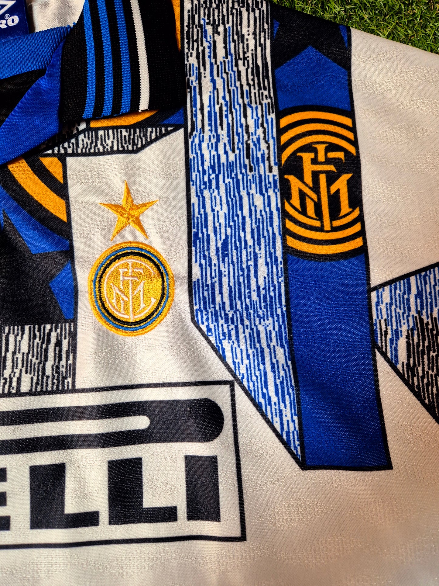 Inter Mailand -Trikot - 1995/1996 - Auswärts - 6 Roberto Carlos - M