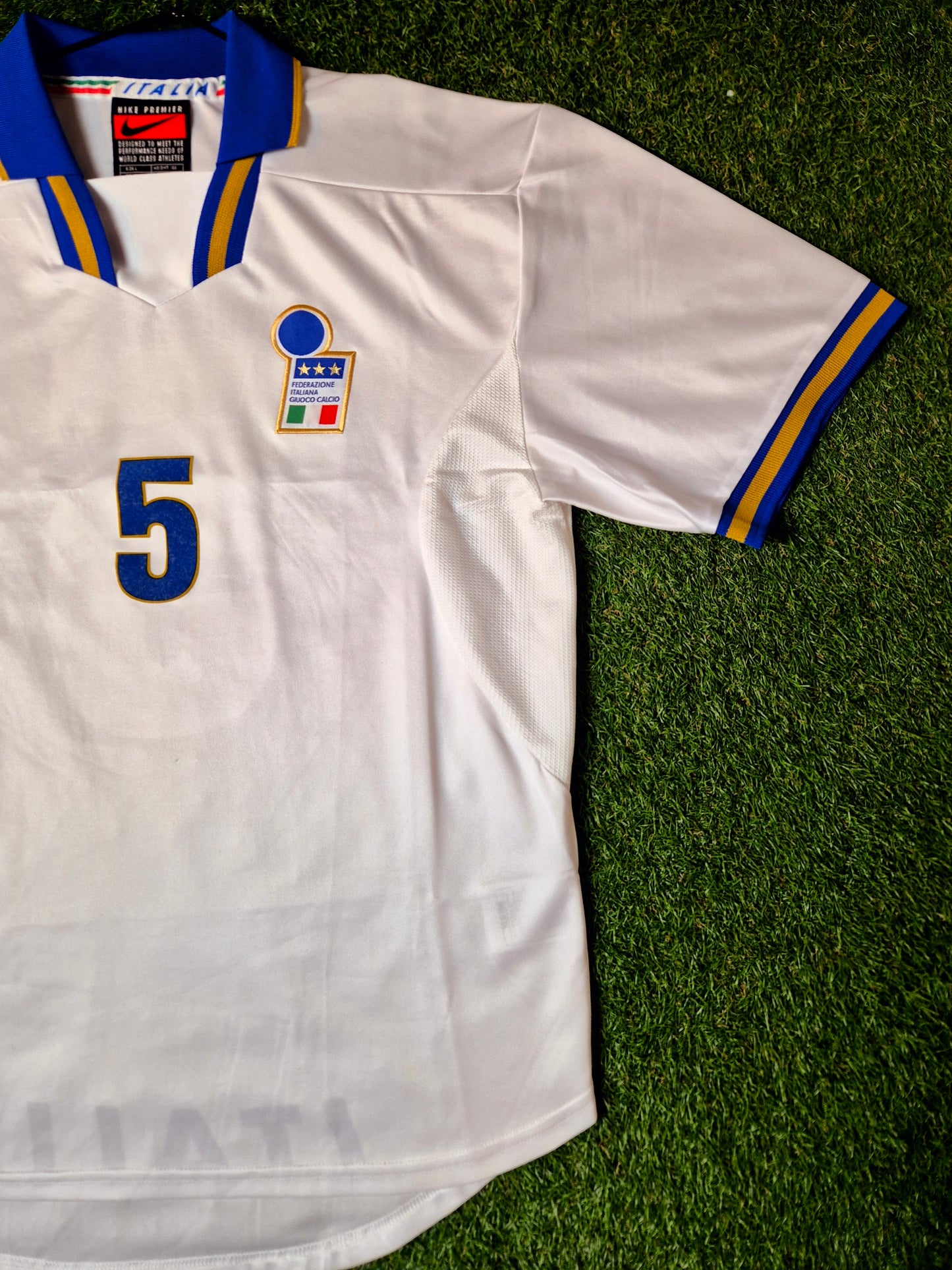 Italien - Trikot - 1996/1998 - Auswärts - 5 - Alessandro Costacurta - L
