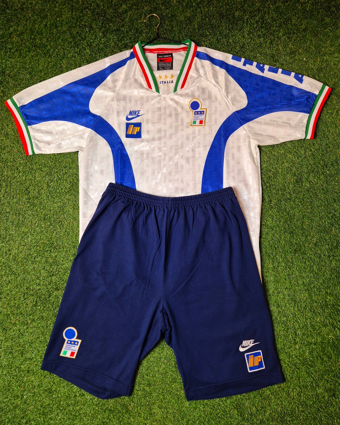 Italien - Trikot - 1995 - Trainingsshirt Set mit Hose - L