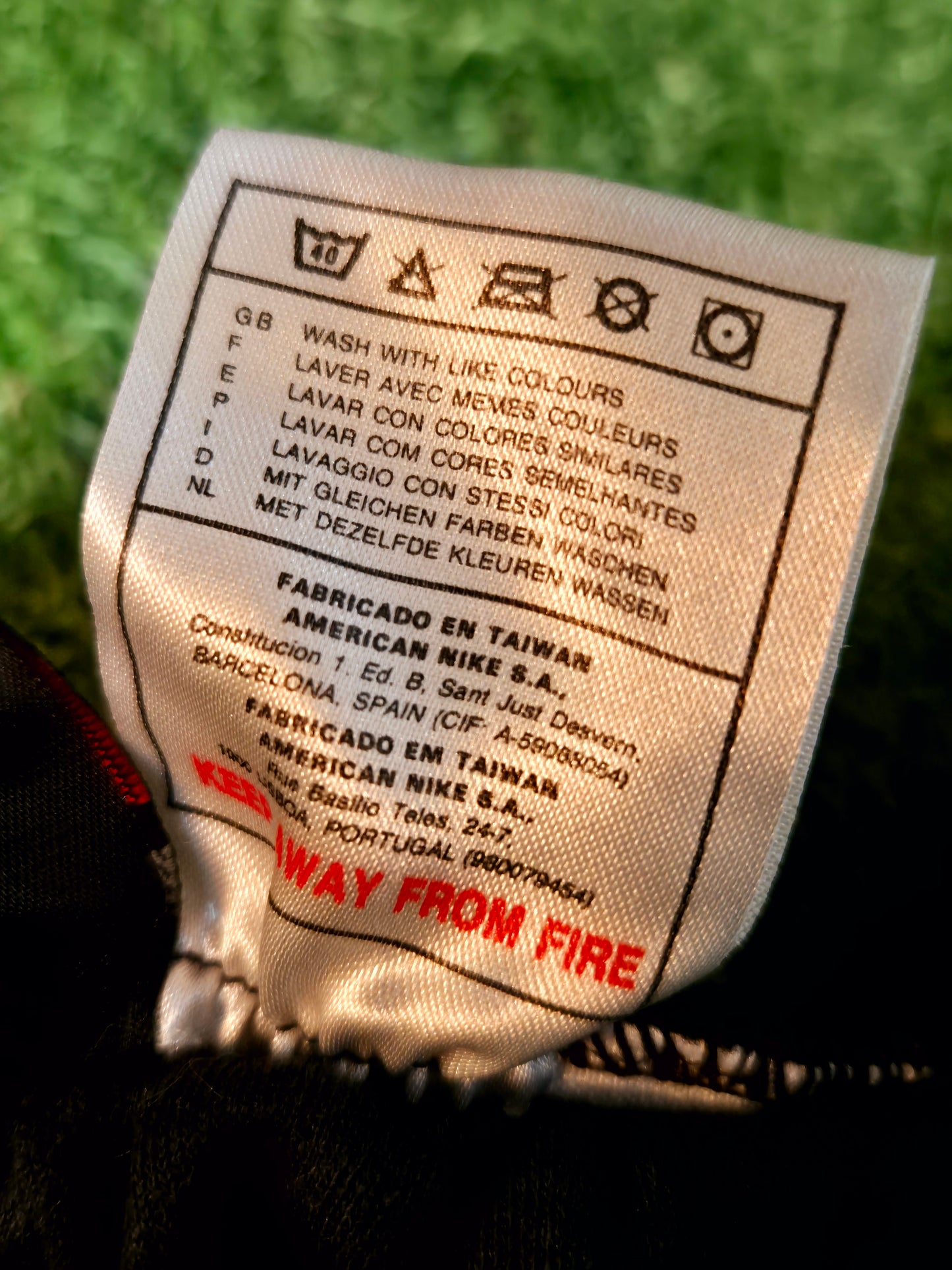 Italien Nike - 1996/1998 - Trainingshose - Schwarz - Neu - L