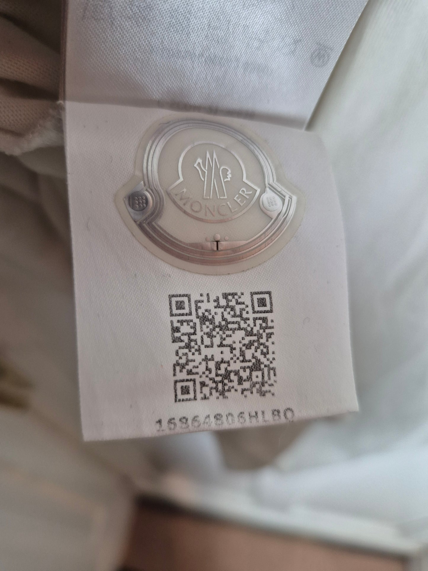 Moncler - T-Shirt - Weiß mit Print und Stick - Herren - XL