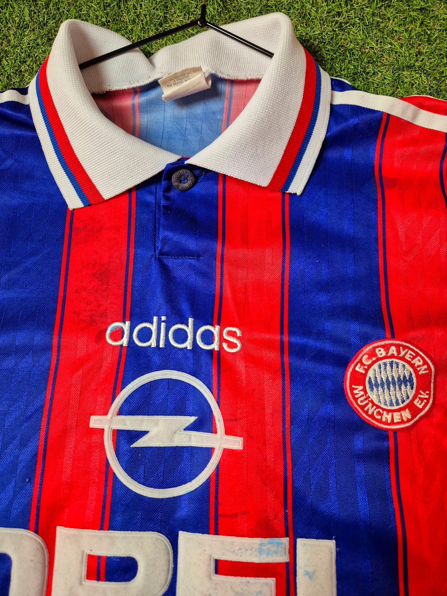 FC Bayern München - Trikot - 1995/1997 - Heim - Klinsmann - M