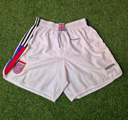 FC Bayern - Vintage Adidas Shorts Training - 1996/1998 - D7 (L/XL)