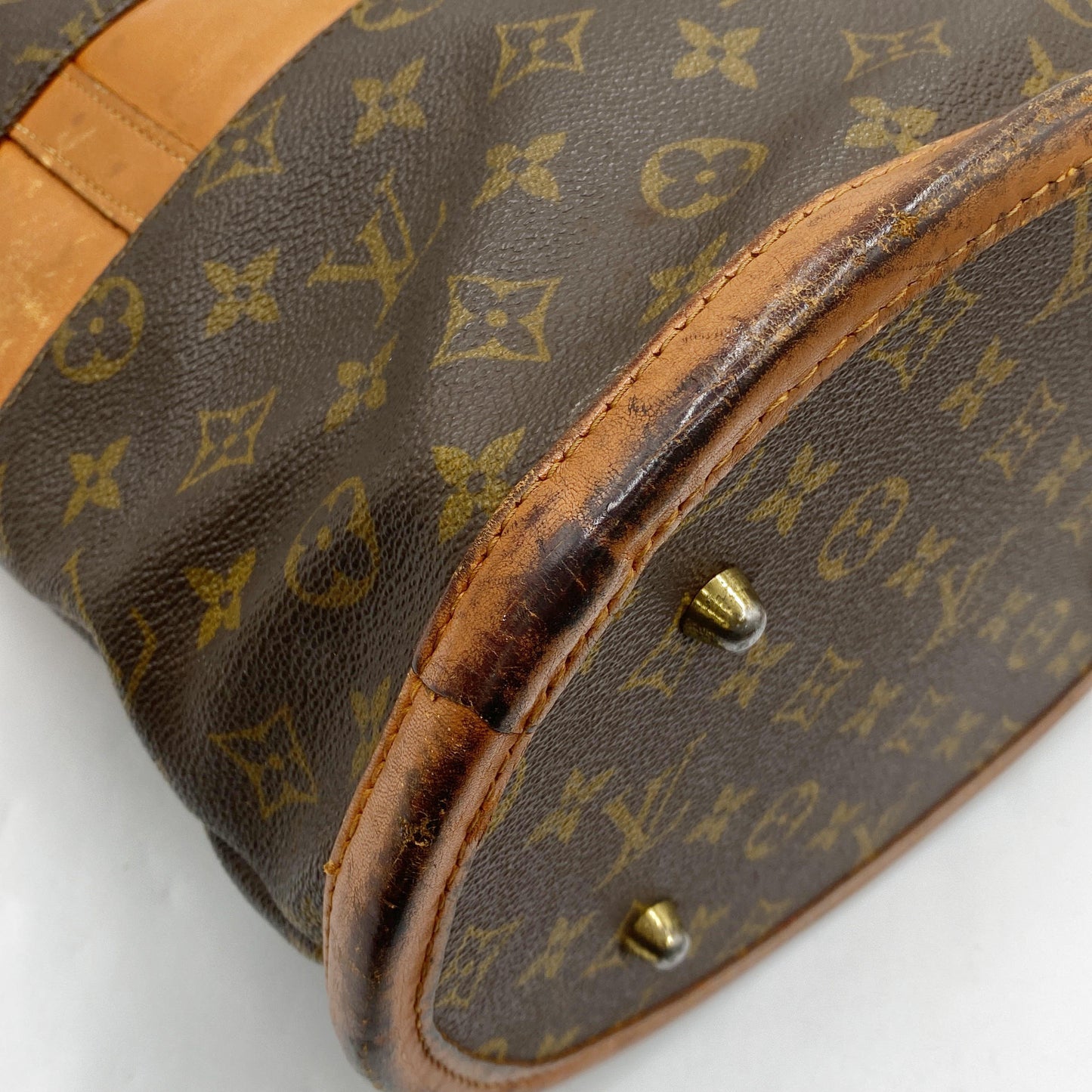 Louis Vuitton - Bucket PM USA m. Pouch - Klassisch - Monogramm Canvas