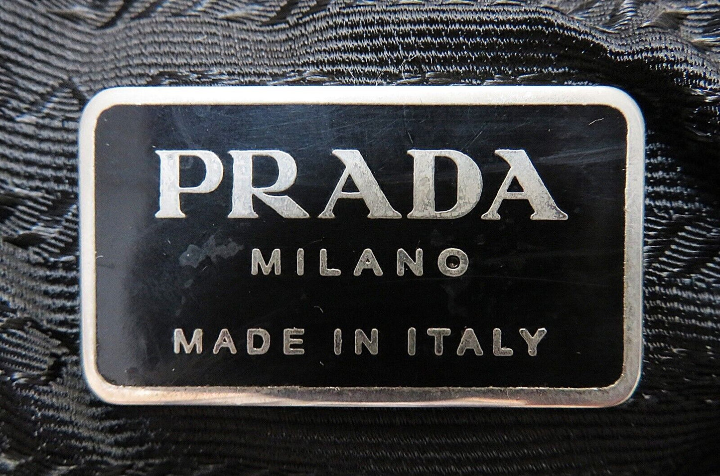 Original/Auth Prada - Messenger Crossbody Bag - Klassisch - Nylon - Schwarz