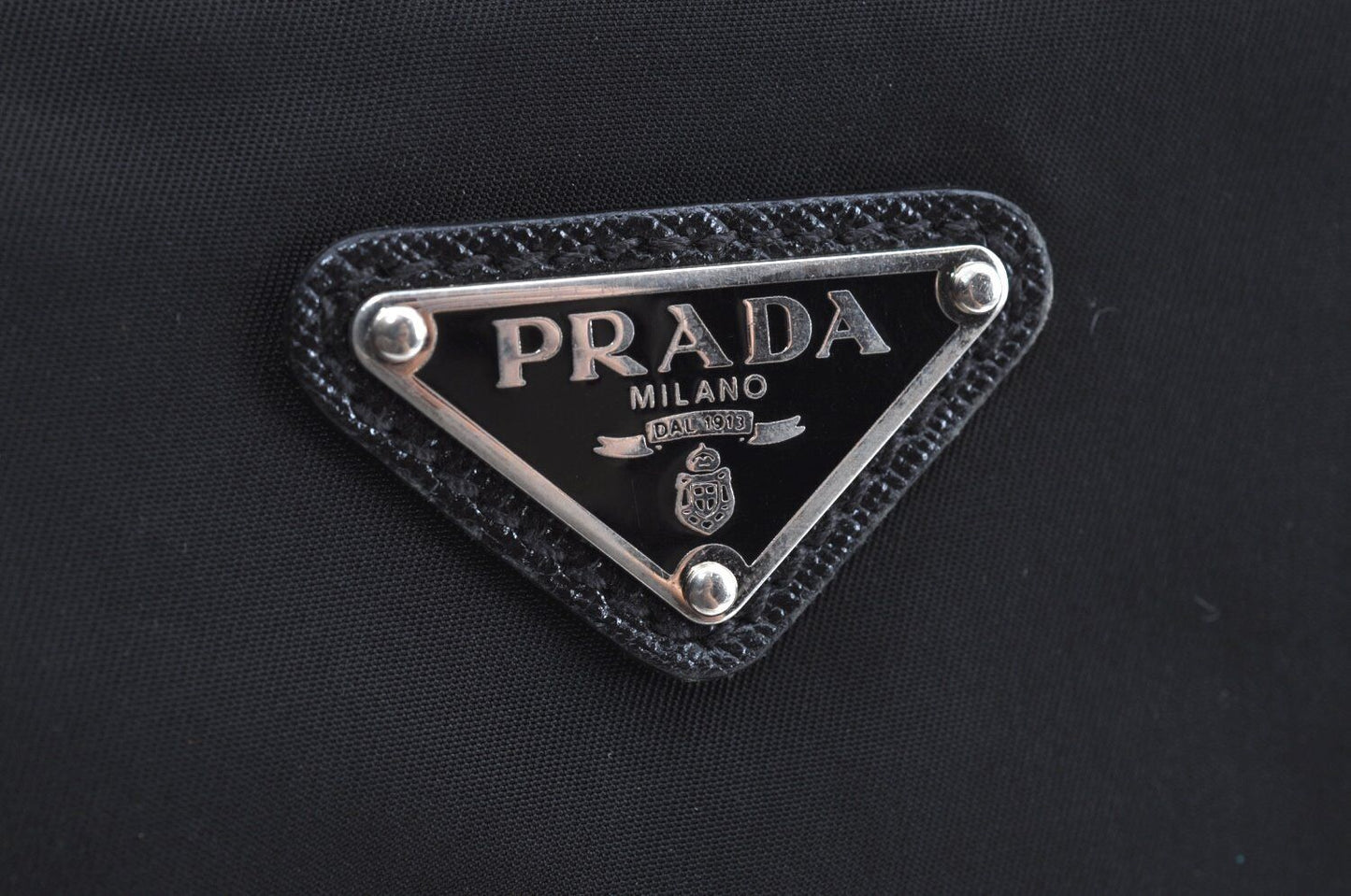 Original/Auth Prada - Tessuto Umhängetasche - Nylon / Leder - Schwarz