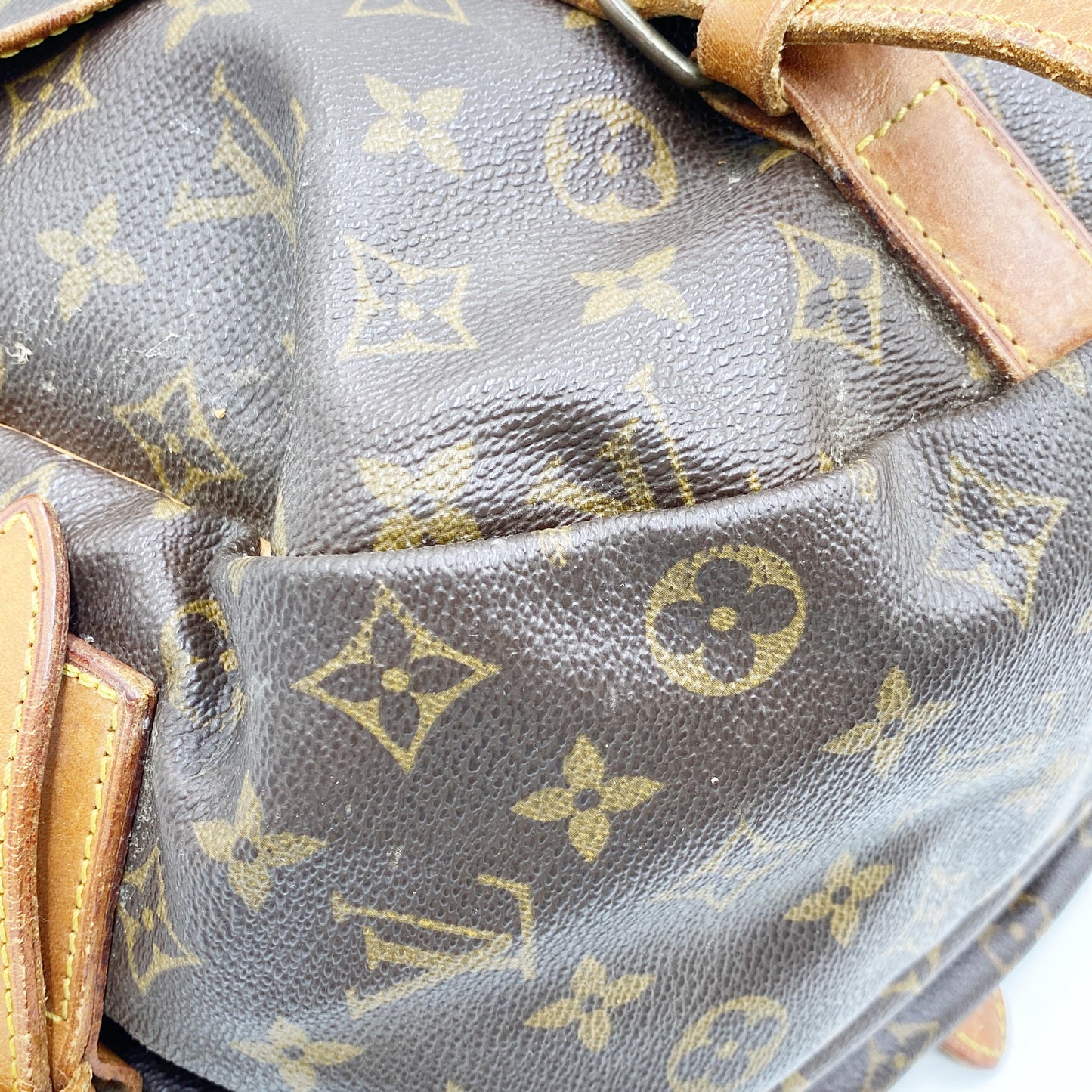 Original/Auth Louis Vuitton - Saumur 43 Schultertasche - Klassisch - Monogramm