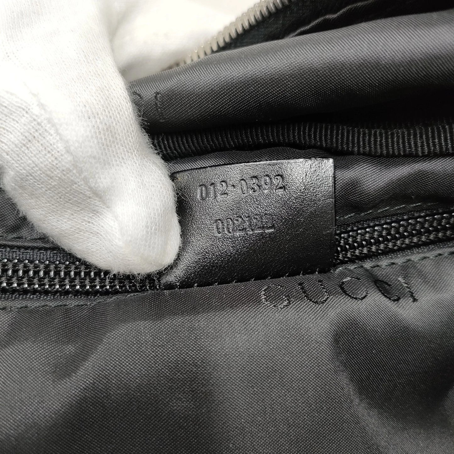 Original/Auth Gucci - Boston Bag 55 Schultergurt - Schwarz - Nylon / Leder