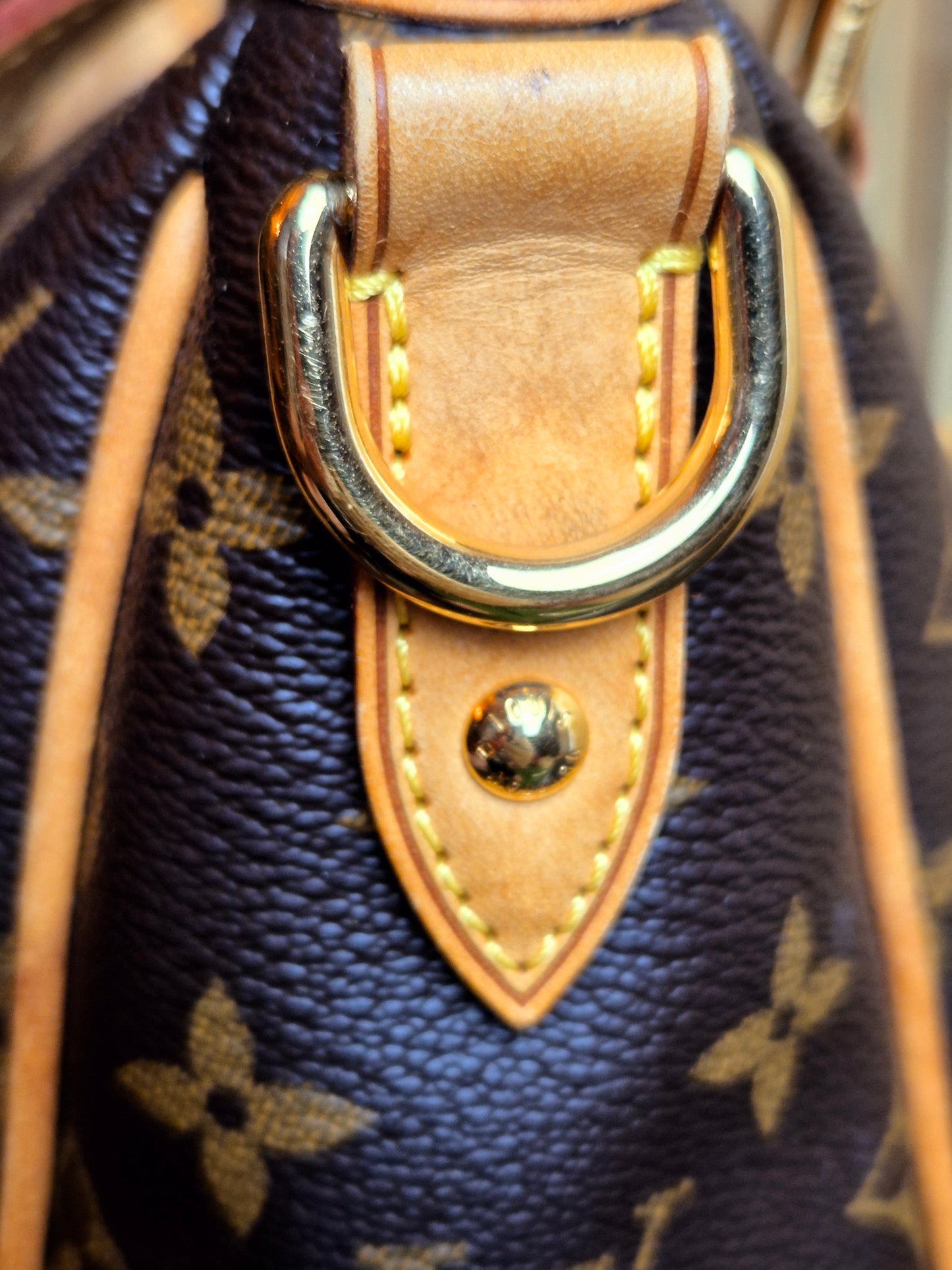 Original/Auth Louis Vuitton - Estrela MM Shoulder Bag - Klassisch - Monogramm