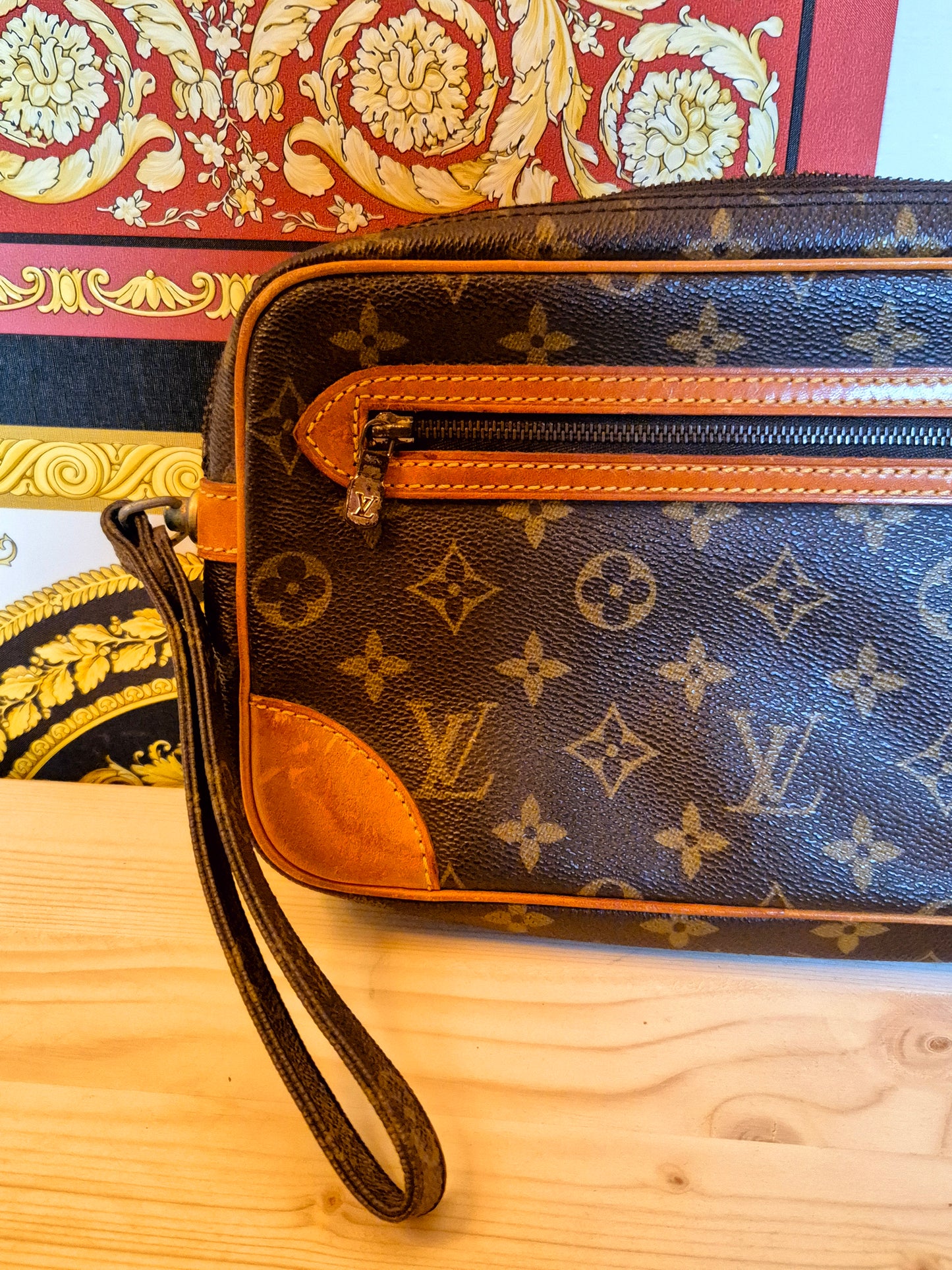 Original/Auth Louis Vuitton - Marly Dragonne GM Clutch Bag - Klassisch - Monogramm
