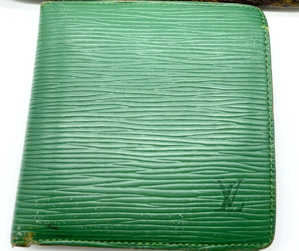 Original/Auth Louis Vuitton - Geldbörse / Wallet Marco Bifold - Epi Green - M63544